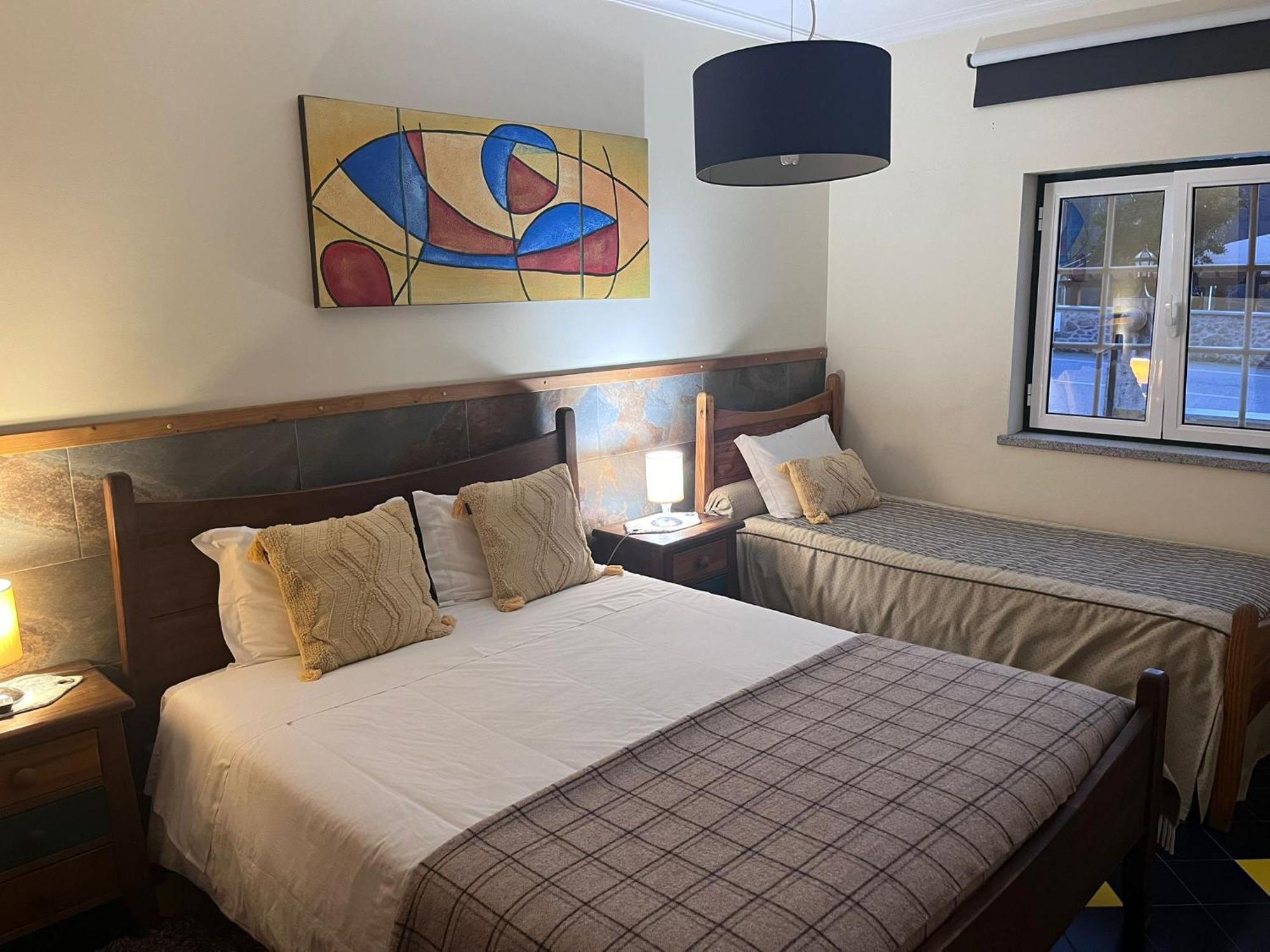 Casa Da Fonte Sagrada Hotell Loriga Eksteriør bilde